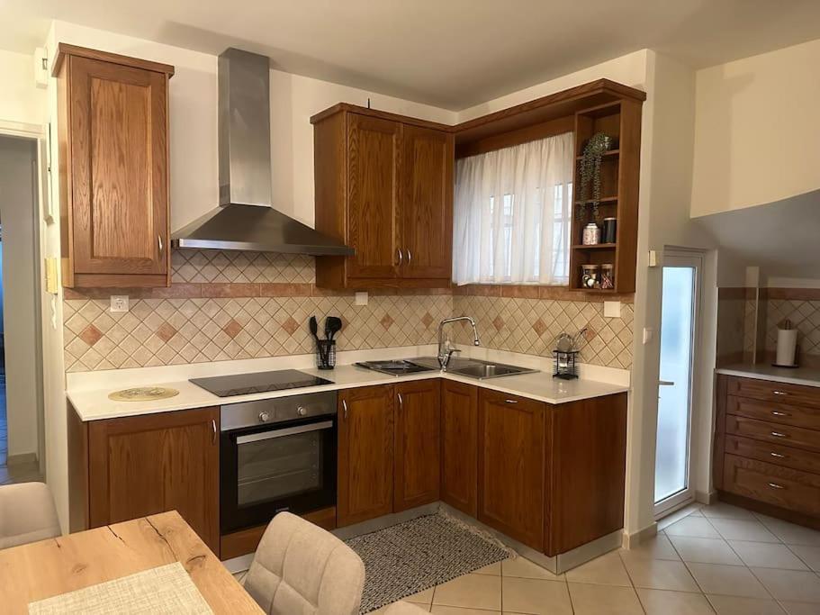 Seamplicity Cozy Apartment Candia Esterno foto