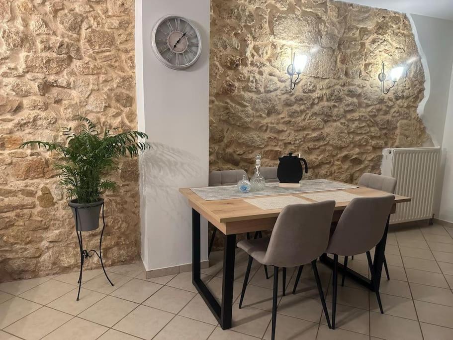 Seamplicity Cozy Apartment Candia Esterno foto