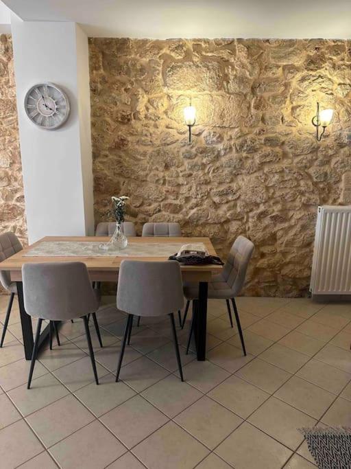 Seamplicity Cozy Apartment Candia Esterno foto