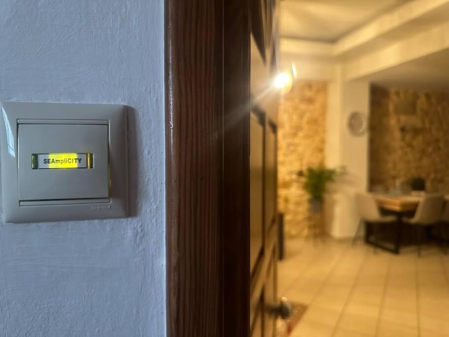 Seamplicity Cozy Apartment Candia Esterno foto